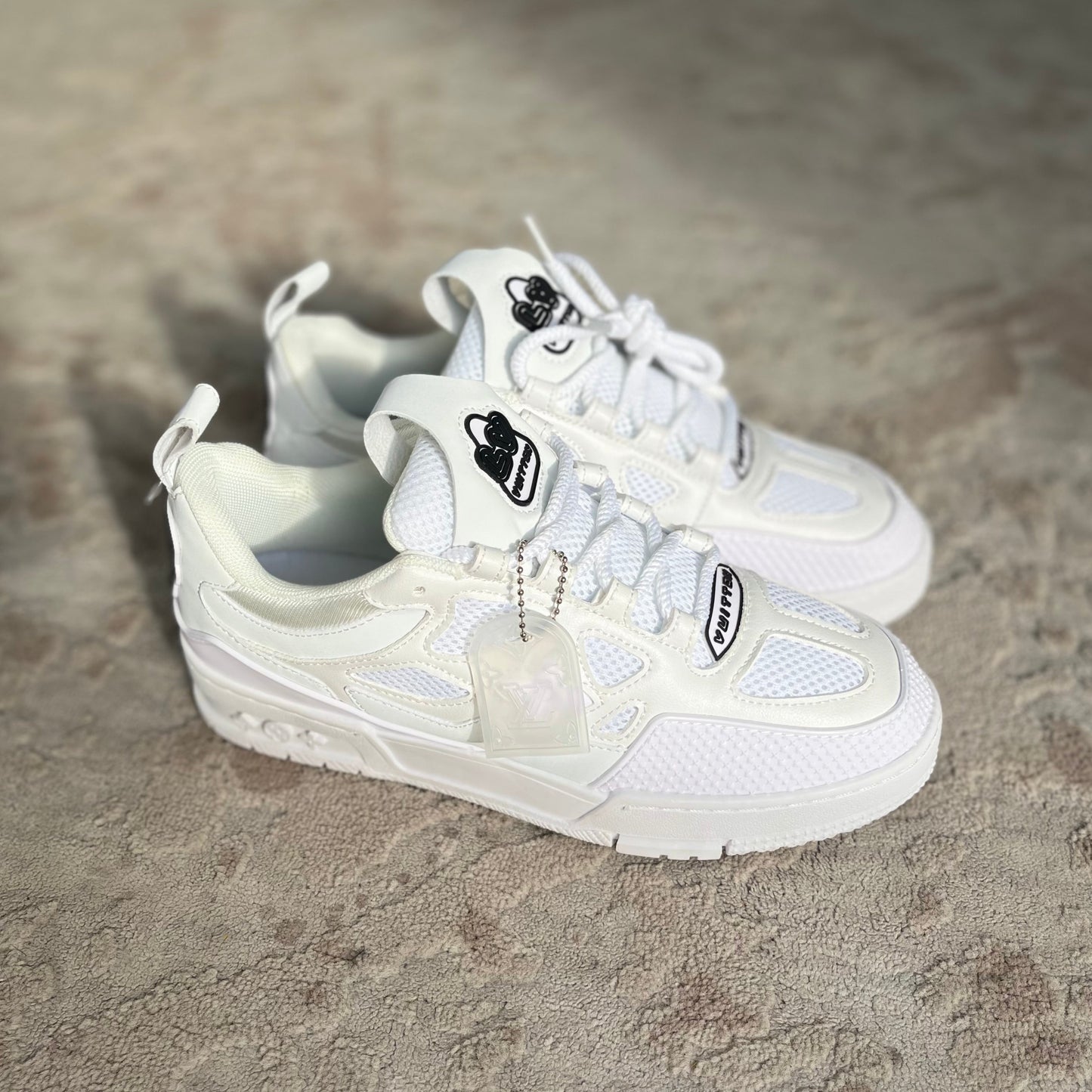 Louis Vuitton Skate Figura Blancos | Hombre