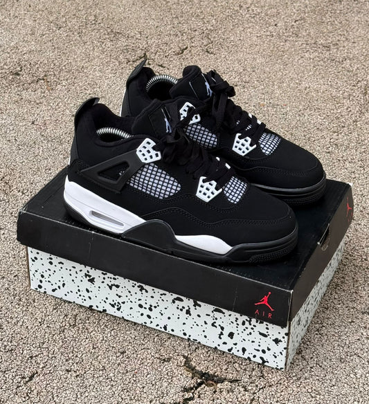 Jordan Retro 4 | Hombre y Dama