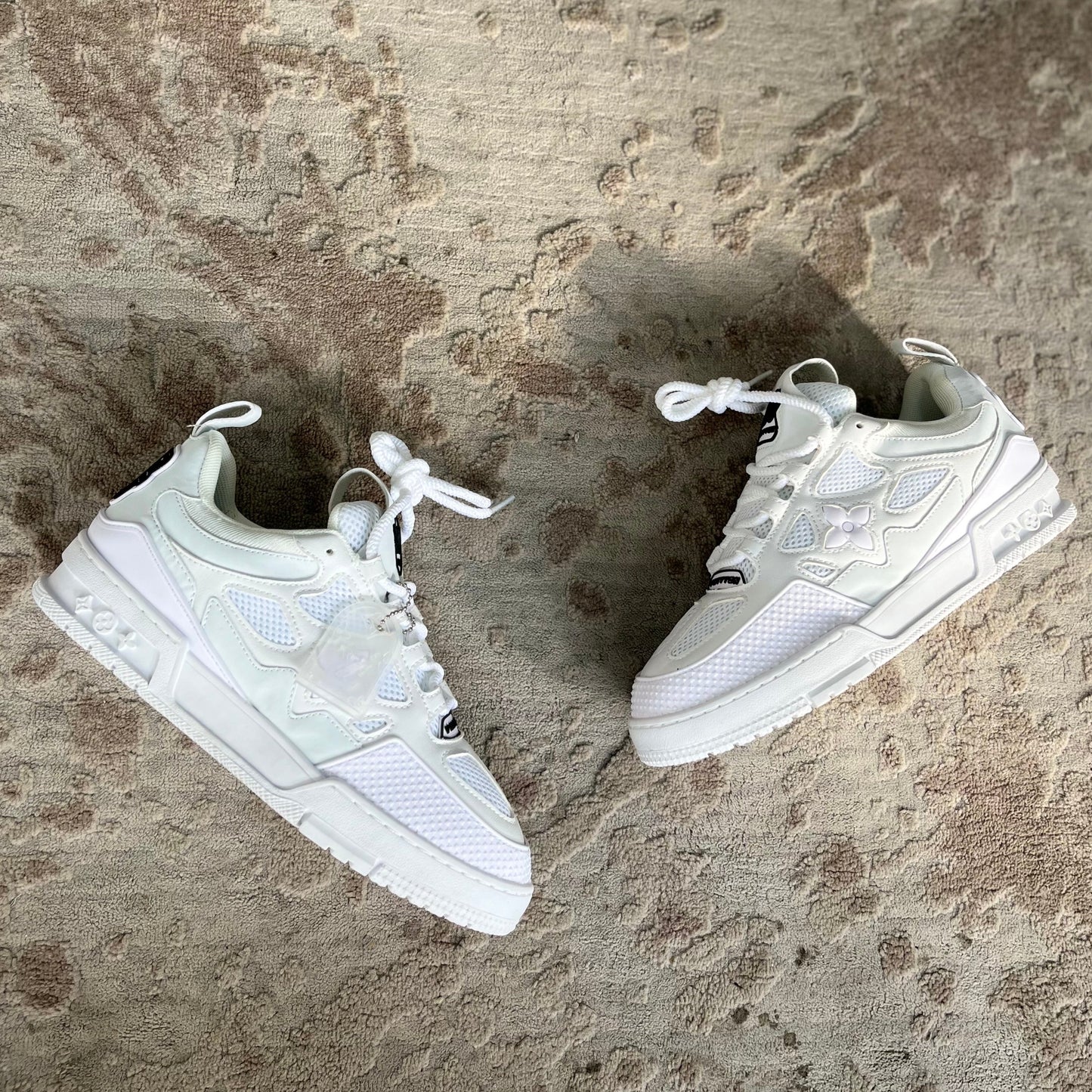 Louis Vuitton Skate Figura Blancos | Hombre