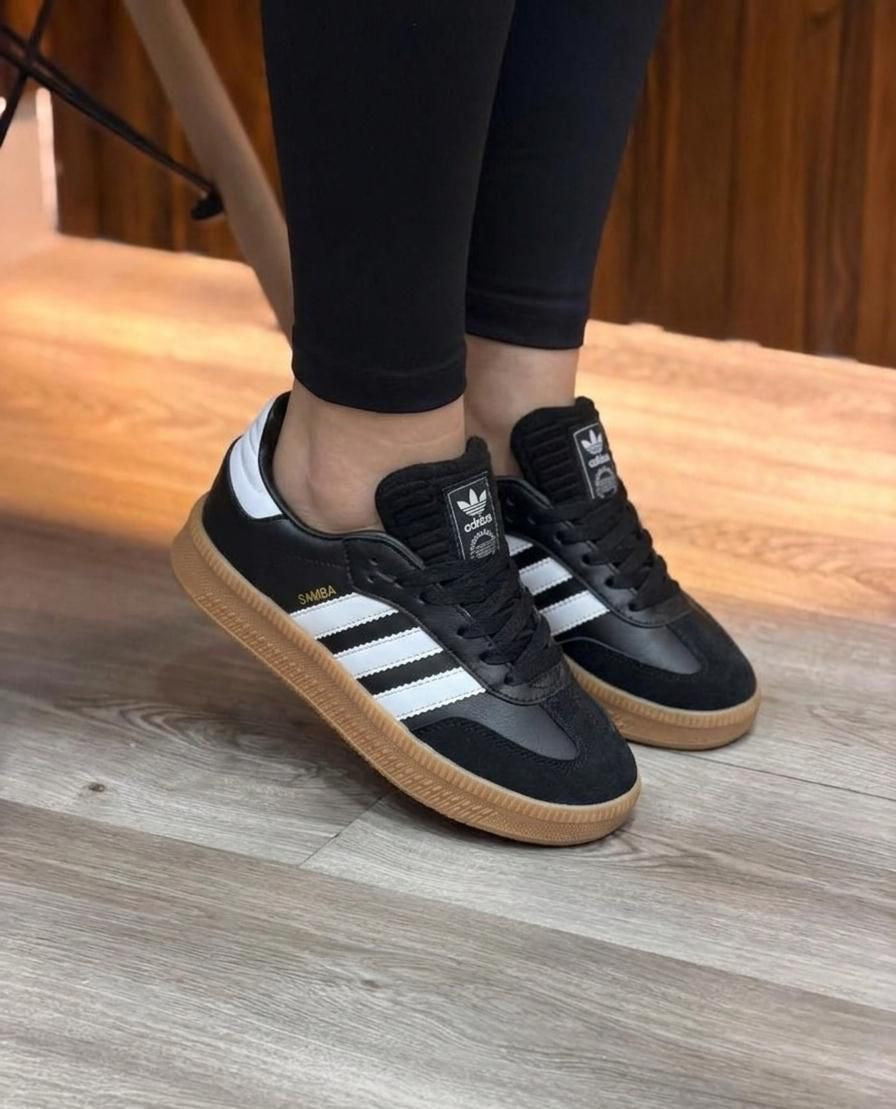Adidas samba Negra | Hombre y Dama